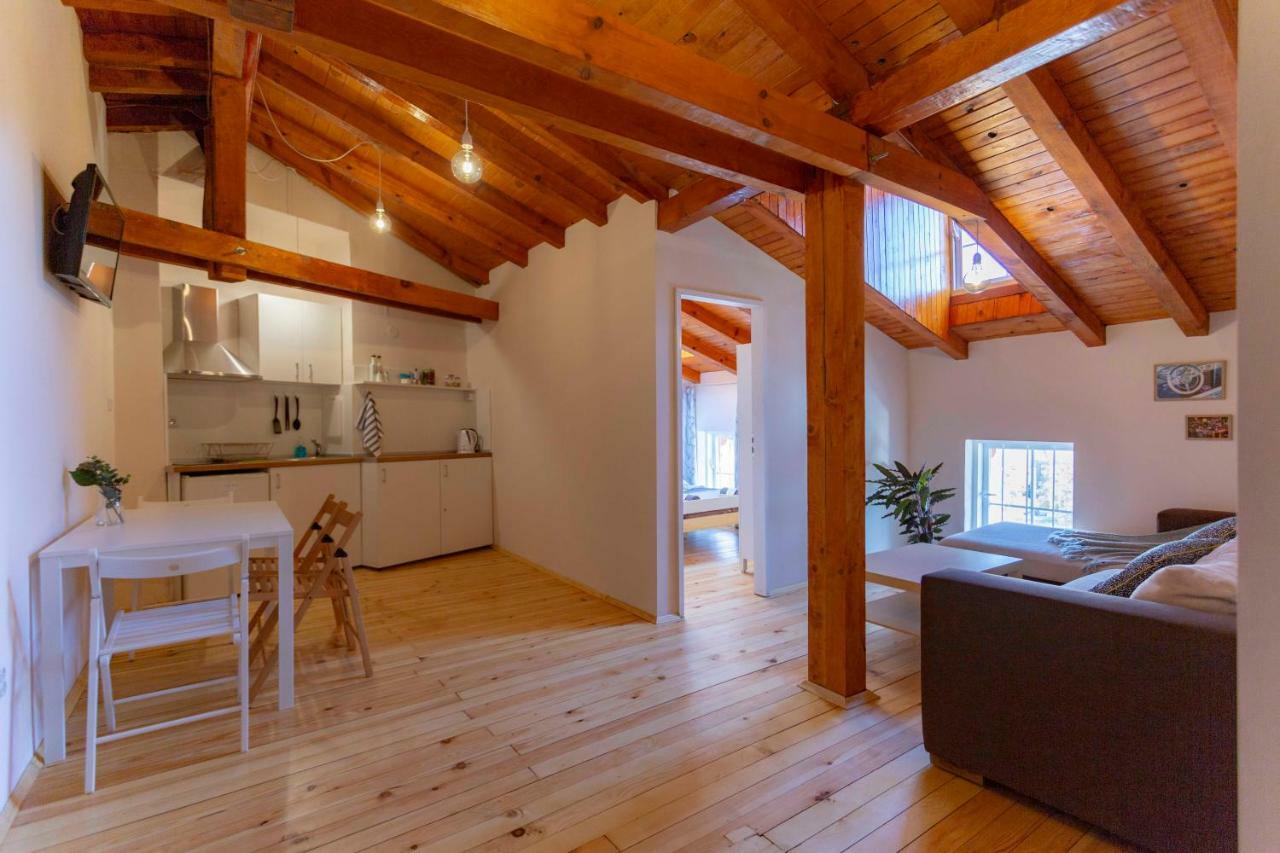 Gallery B28 - 3 Bedroom Downtown Sofia