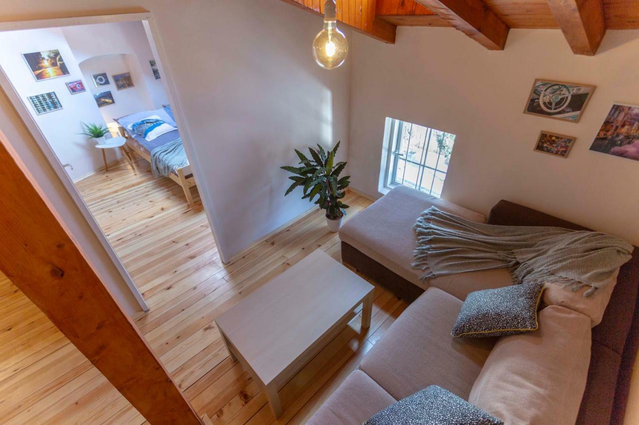 Apartment Gallery B28 - 3 Bedroom Downtown *