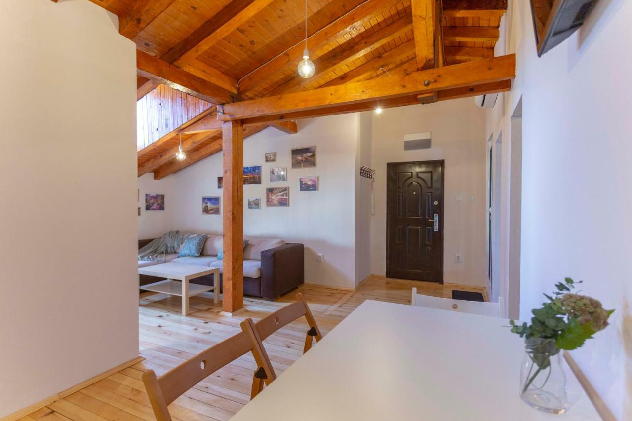 Gallery B28 - 3 Bedroom Downtown Apartment Sofia